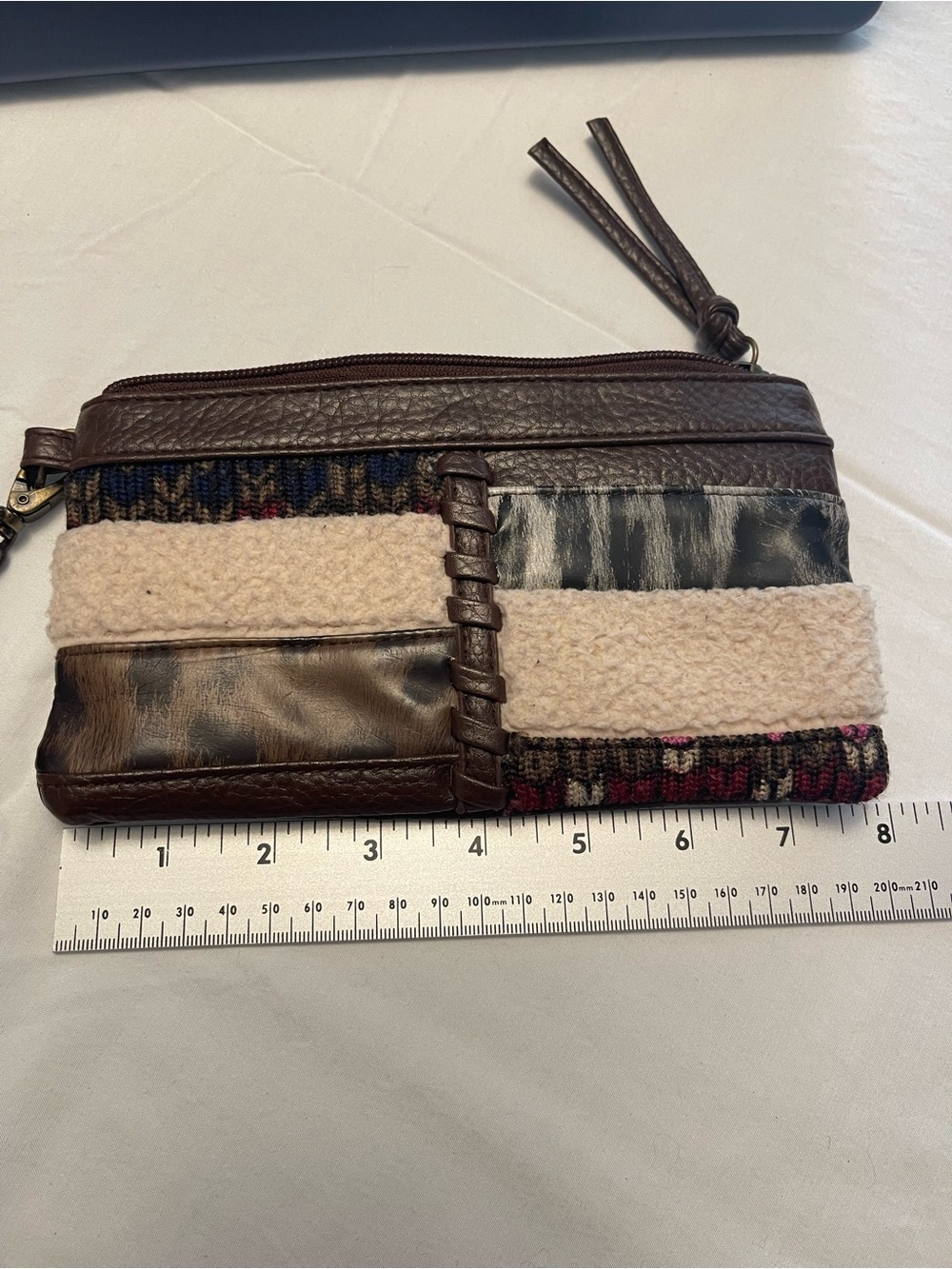 Mudd Brown Patchwork Mixed-Media Y2K Boho Chic Wristlet - Picture 3 of 8